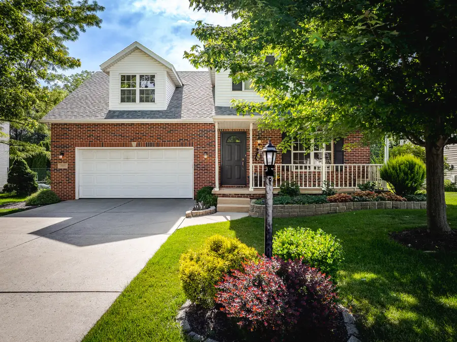 203 Parkwood Drive, Valparaiso, IN 46383 - #2