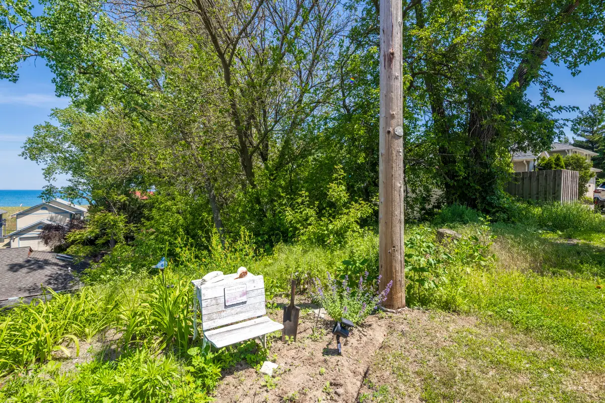 7710 Oak Avenue, Gary, IN 46403 - #1