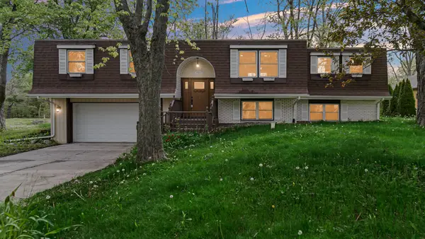 7951 Catalpa Street, Dyer, IN 46311