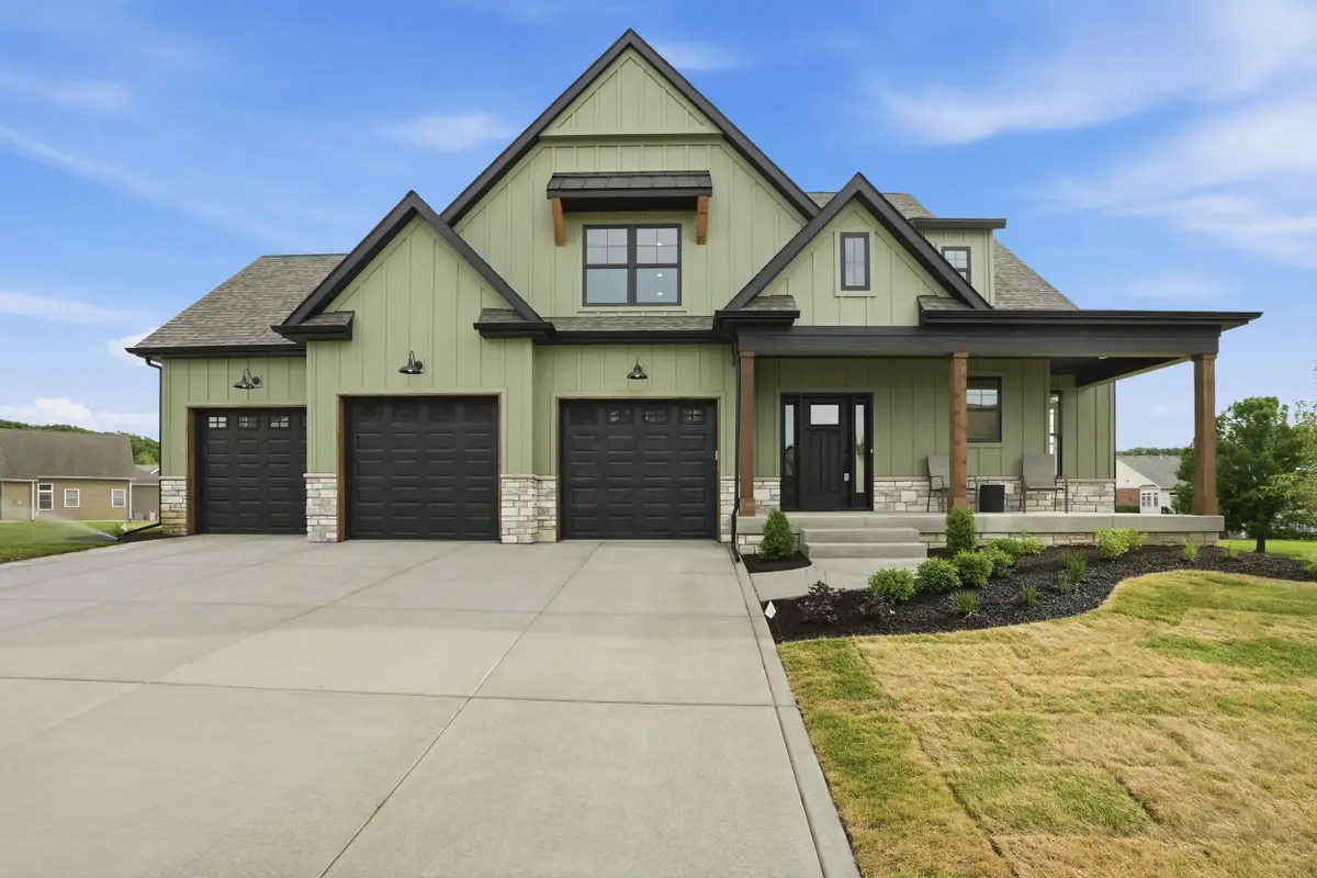 889 Betty Court, Crown Point, IN 46307 - #1