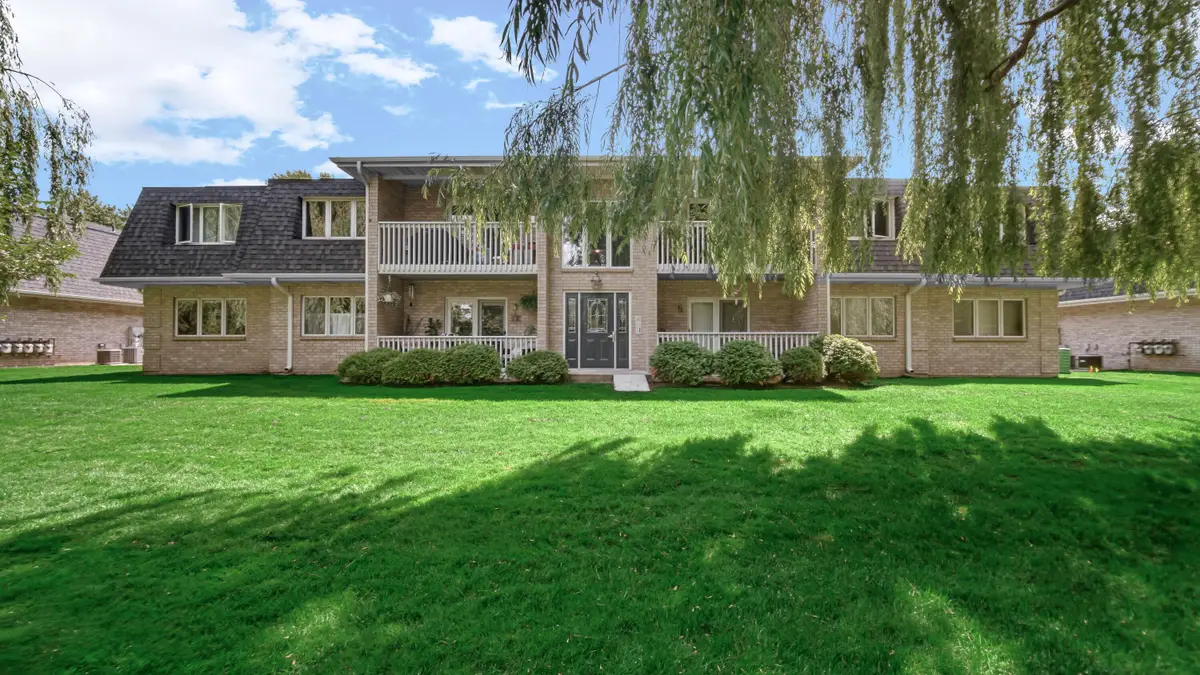 9320 Spring Creek Drive #6, Highland, IN 46322 - #1