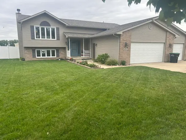 6713 Silver Cloud Drive, Portage, IN 46368