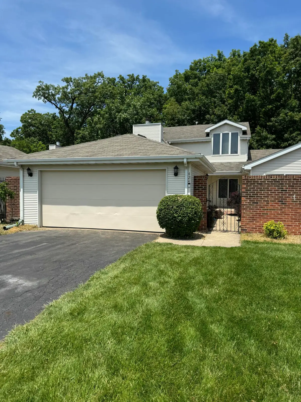 424 Deerpath Drive W, Schererville, IN 46375 - #1