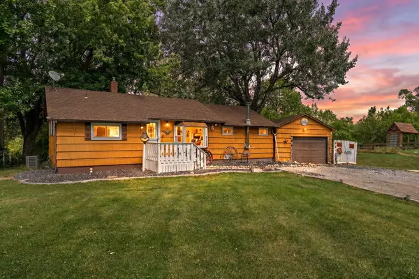 13 S Beulah Vista Drive, Hebron, IN 46341