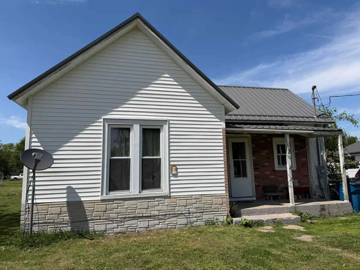 230 W Mill Street, Goodland, IN 47948 - #1