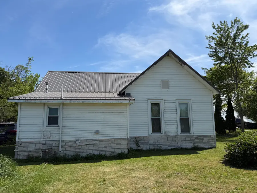 230 W Mill Street, Goodland, IN 47948 - #3