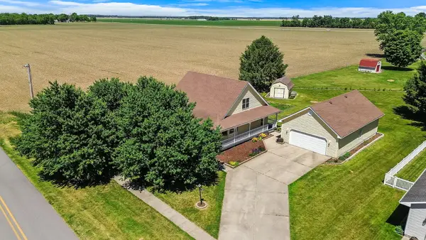 704 Condon Road, Wanatah, IN 46390