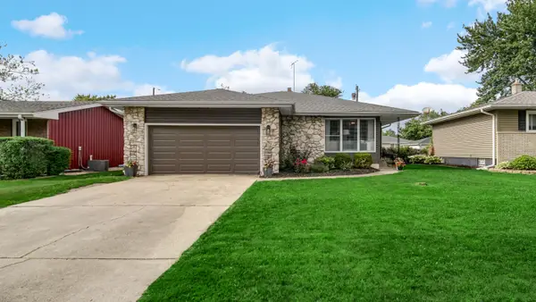 9515 Crestwood Avenue, Munster, IN 46321
