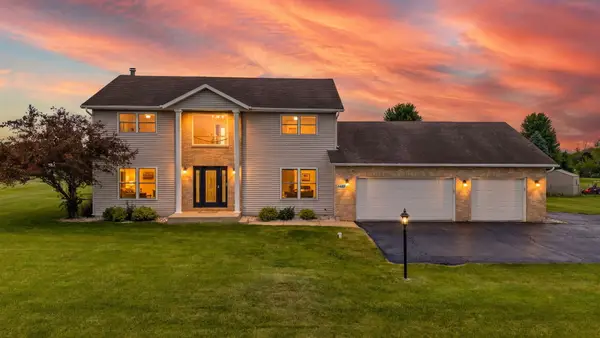 4489 E 101st Avenue, Crown Point, IN 46307