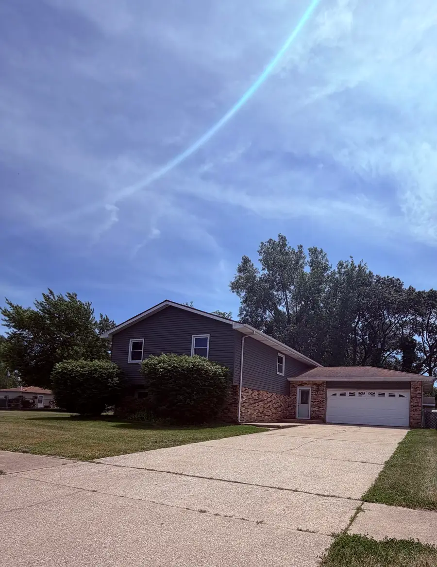 209 Lincoln Avenue, Hobart, IN 46342 - #2