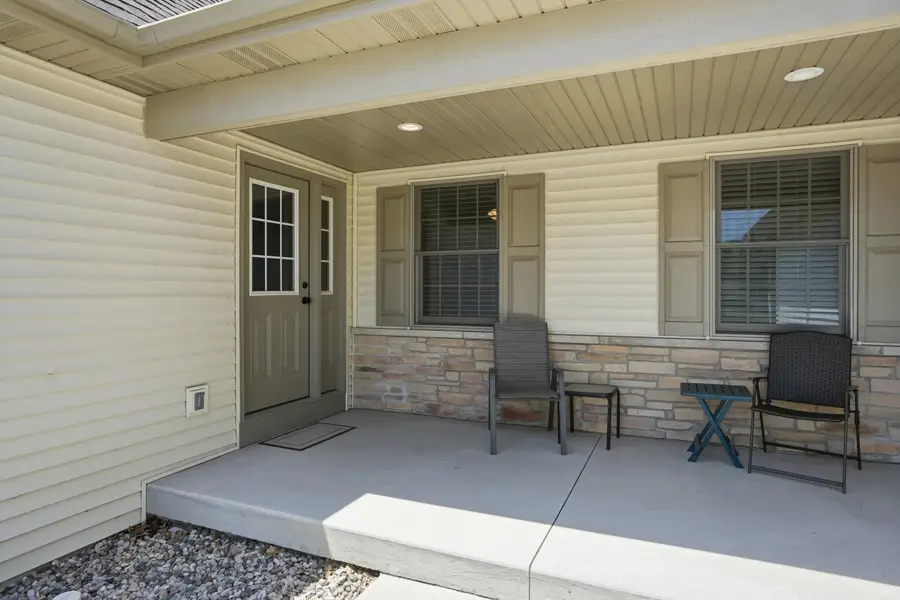 821 9th Street Sw #9a, Demotte, IN 46310 - #3