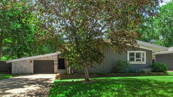 2548 Wicker Avenue, Highland, IN 46322