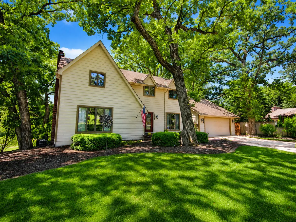 11475 S Oakridge Drive, Saint John, IN 46373 - #1