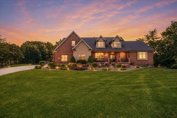 4921 W 120th Avenue, Crown Point, IN 46307