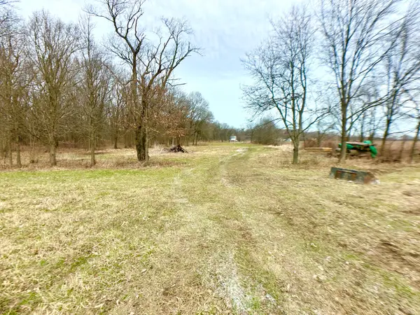6321 E 129th Avenue, Crown Point, IN 46307