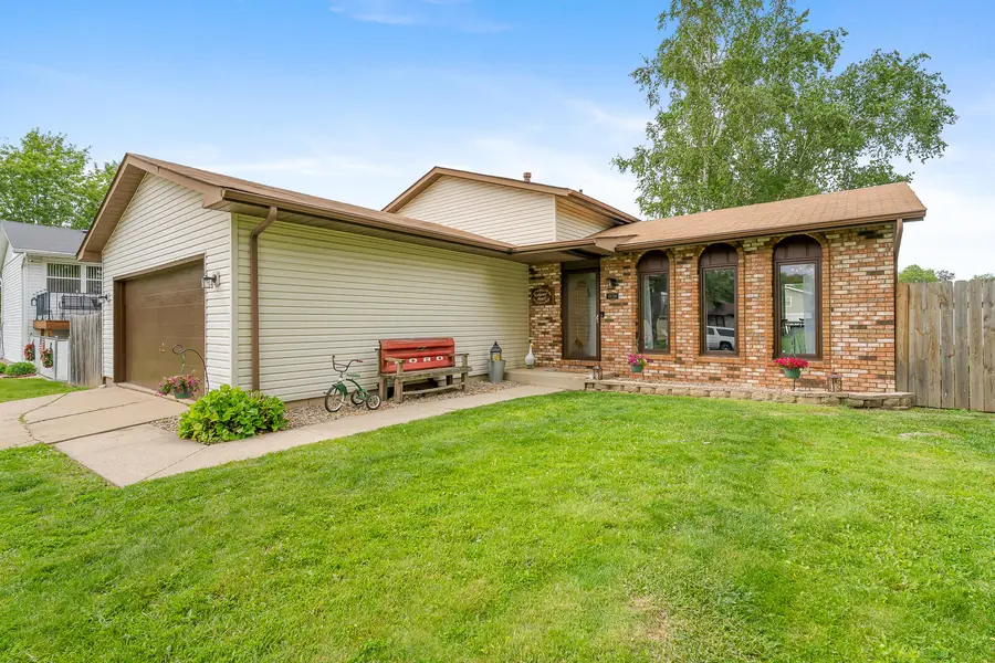 1850 W 99th Avenue, Crown Point, IN 46307 - #2