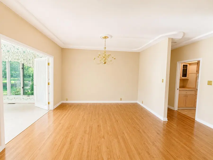 3519 Bob White Circle, Valparaiso, IN 46383 - #3