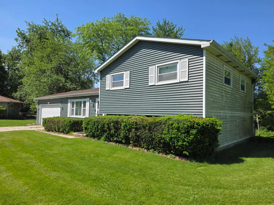 785 Aztec Court, Lowell, IN 46356 - #2