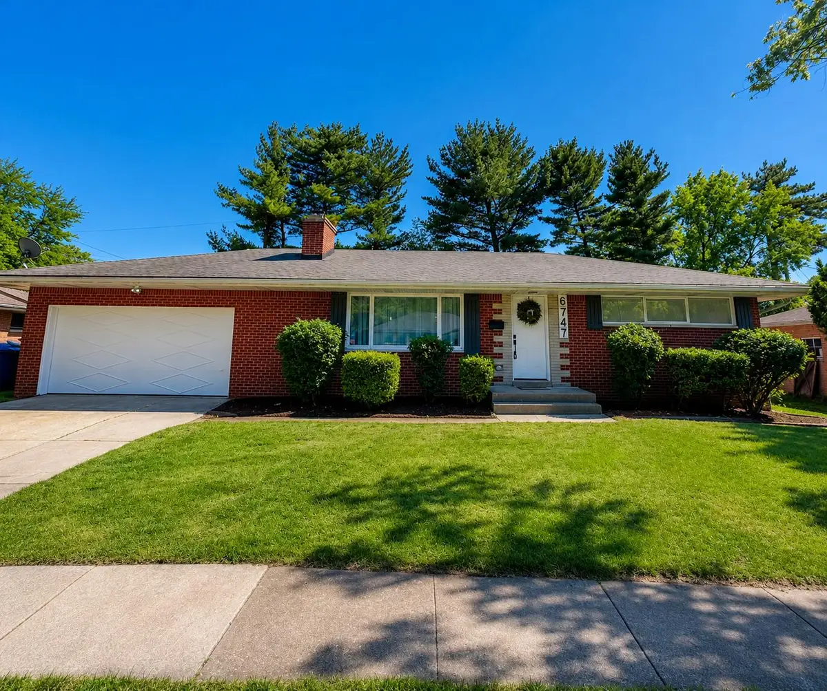 6747 Birch Place, Gary, IN 46403 - #1