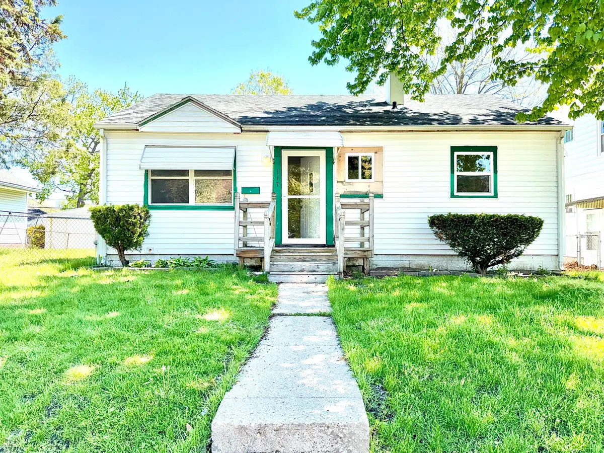 117 N Calumet Avenue, Michigan City, IN 46360 - #1