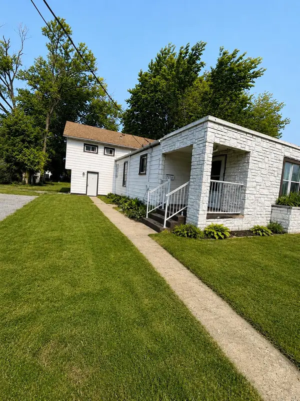 7238 Chestnut Avenue, Hammond, IN 46324