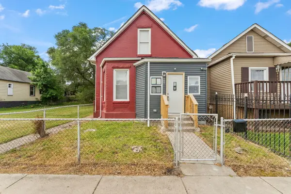 834 Willow Court, Hammond, IN 46320