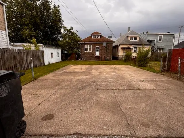 616 E 151st Street, East Chicago, IN 46312 - #3