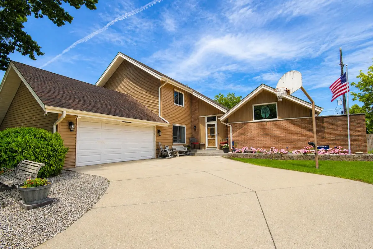 136 Sorrento Drive, Schererville, IN 46375 - #1