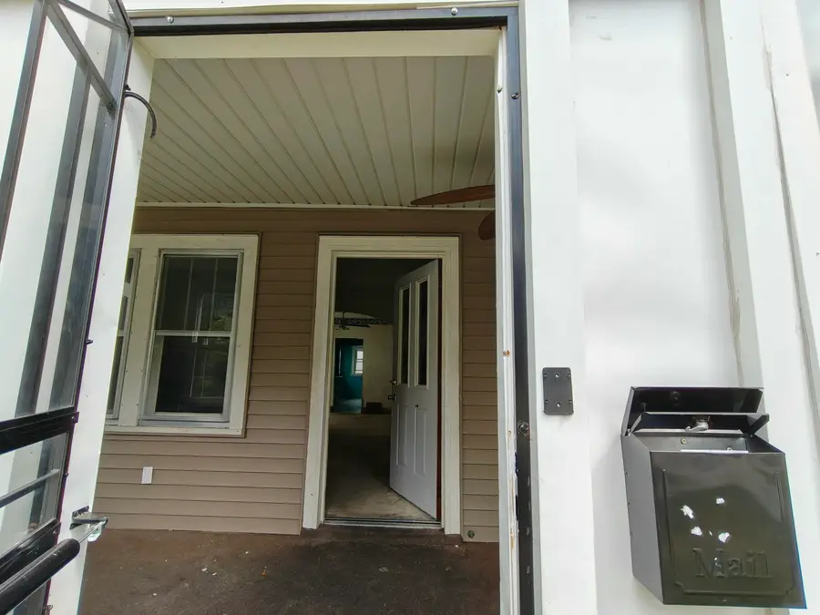 233 Oakwood Street, Hammond, IN 46324 - #3