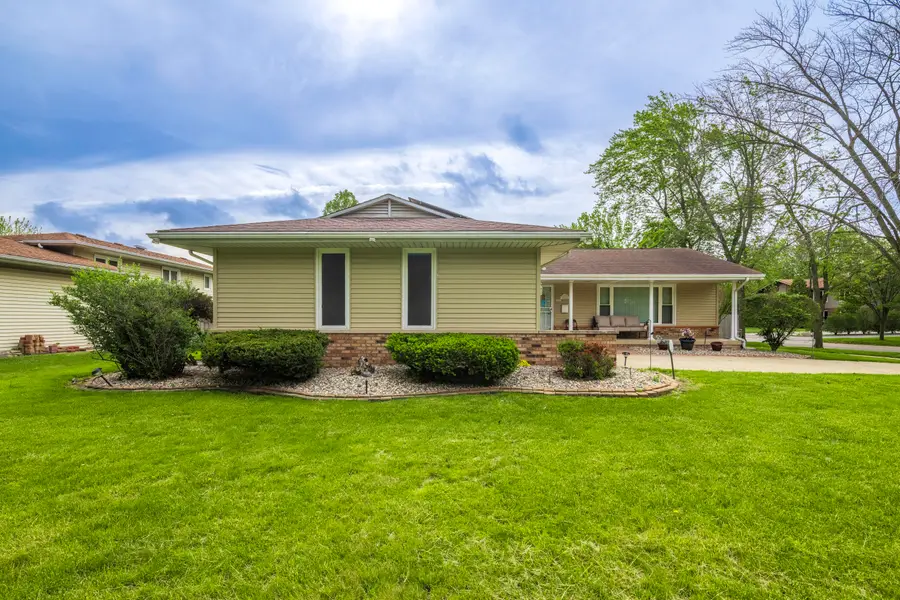 9619 Greenwood Avenue, Munster, IN 46321 - #3