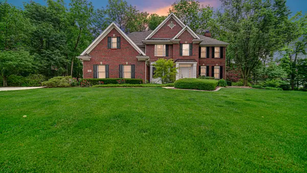 2506 Ashbourne Court, Valparaiso, IN 46385