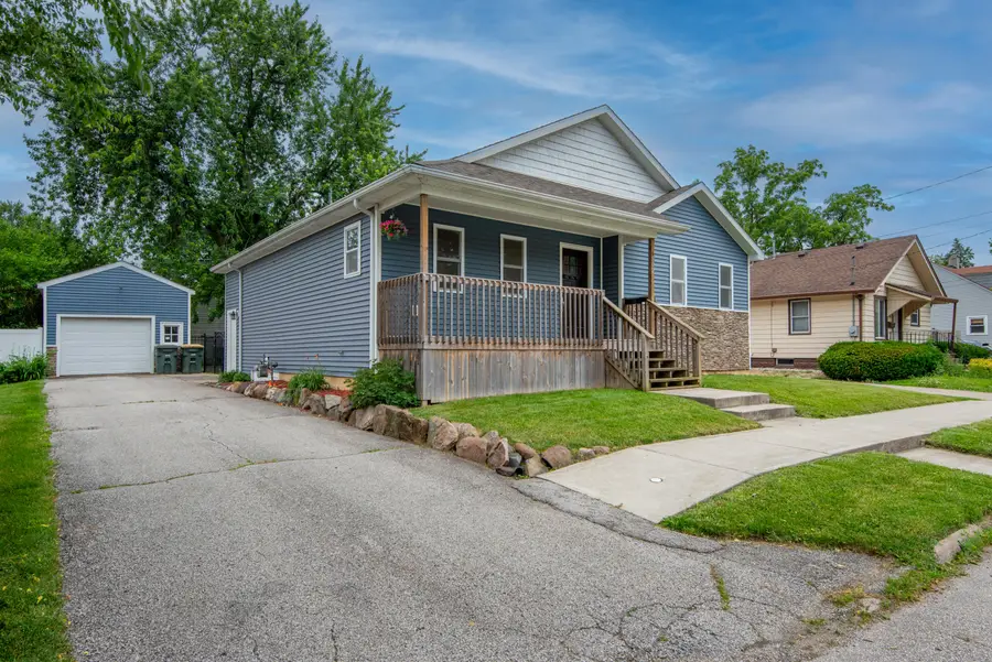 902 Institute Street, Valparaiso, IN 46383 - #2