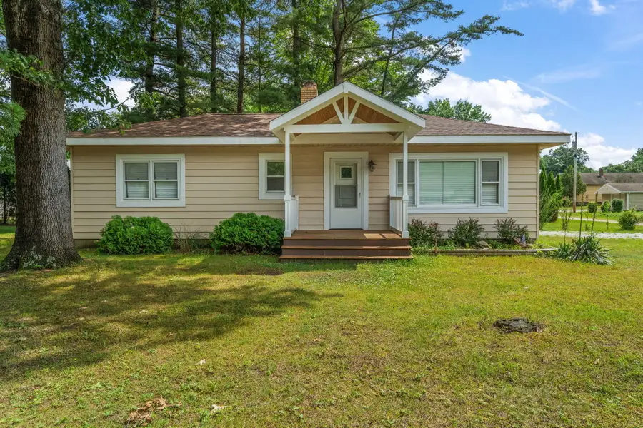 3872 S Hillcrest Road, Knox, IN 46534 - #2