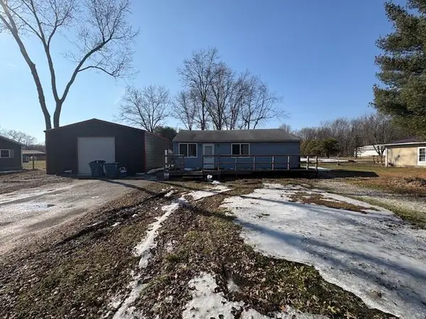 1309 S Roosevelt Road, Knox, IN 46534