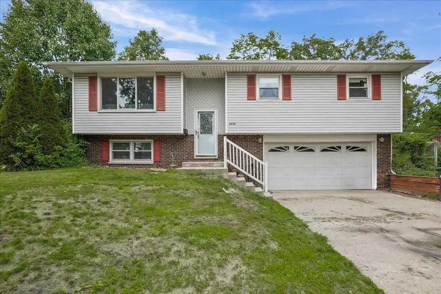 6650 Monument Avenue, Portage, IN 46368 - #2