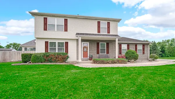 236 Kimrich Circle N, Valparaiso, IN 46385