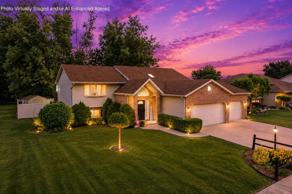 3020 Diamond Drive, Hobart, IN 46342 - #1