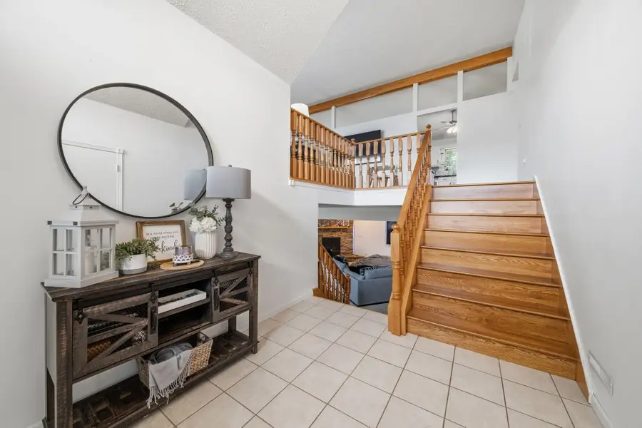3020 Diamond Drive, Hobart, IN 46342 - #2