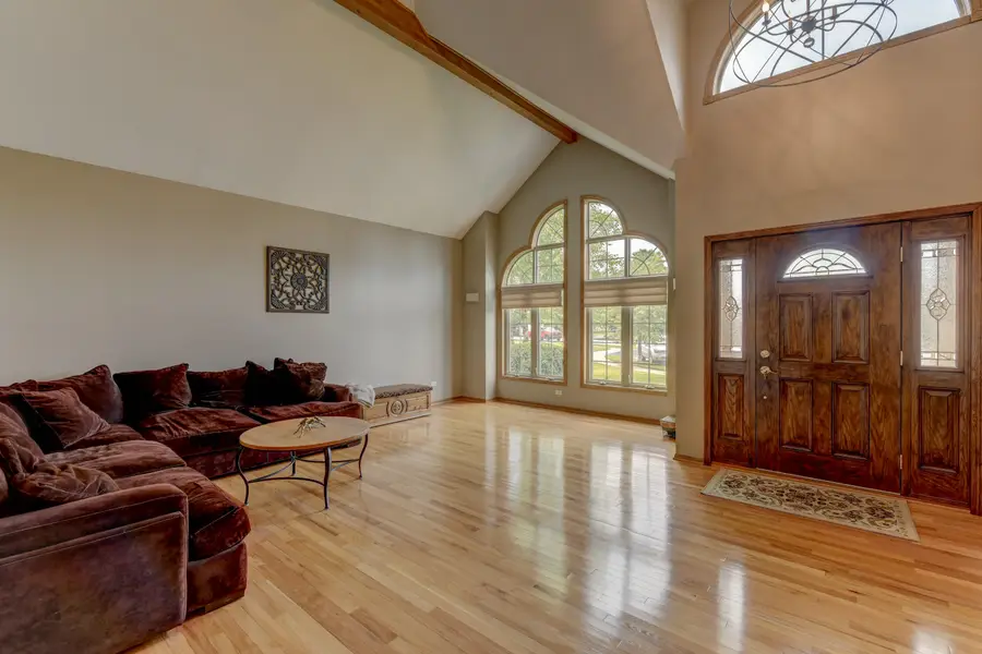 817 Robin Court, Dyer, IN 46311 - #3