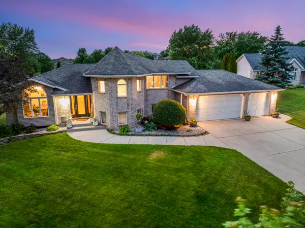 9102 Maplewood Street, St. John, IN 46373