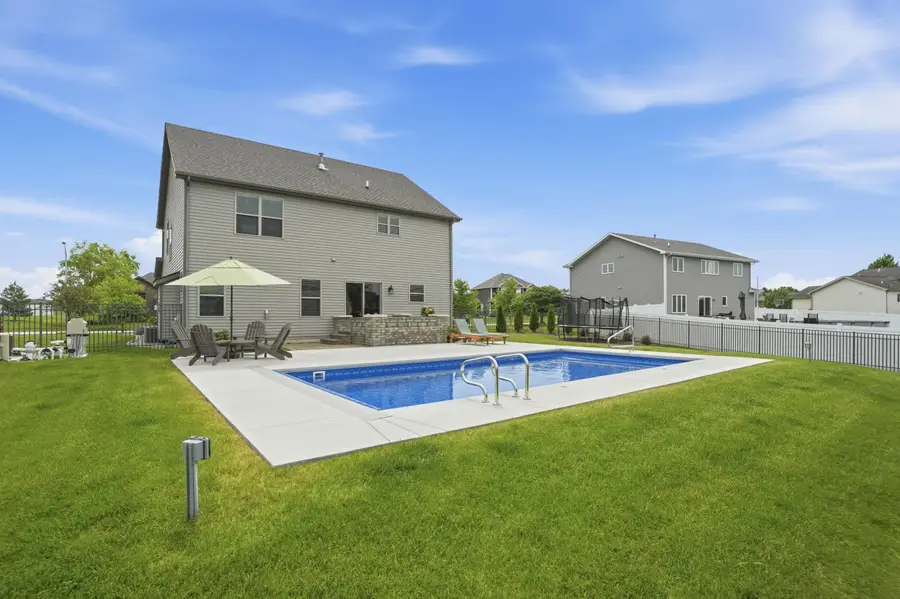 9967 Wisteria Lane, Saint John, IN 46373 - #3