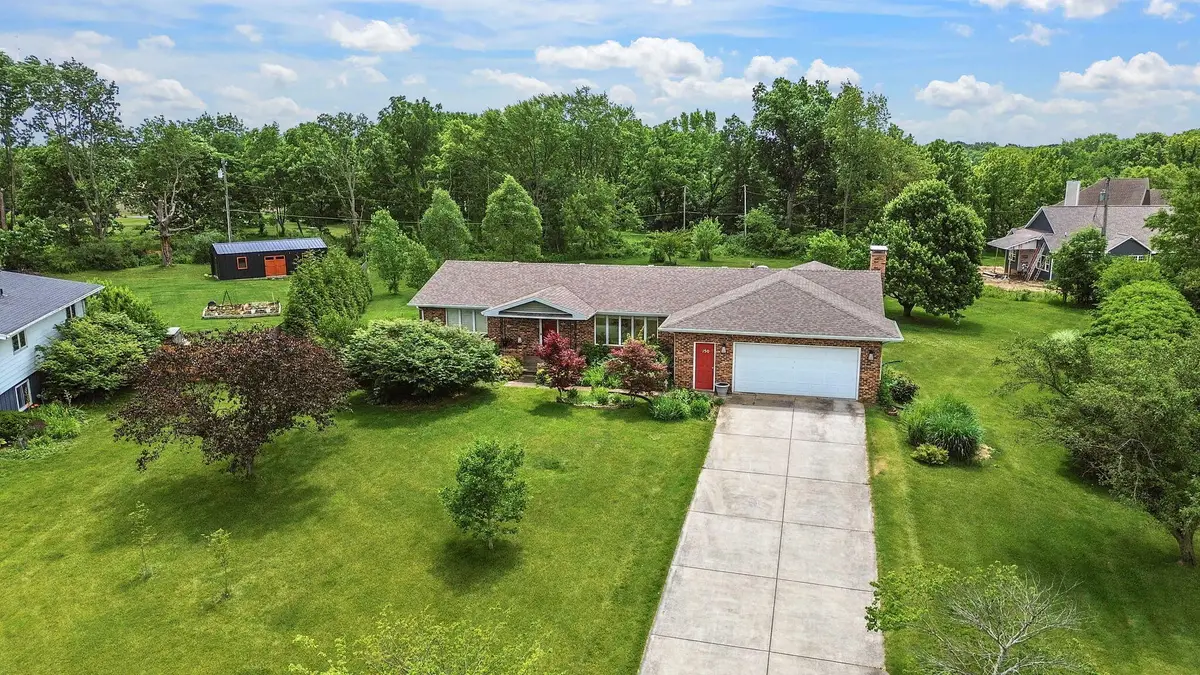 150 Curtis Drive, Valparaiso, IN 46383 - #1
