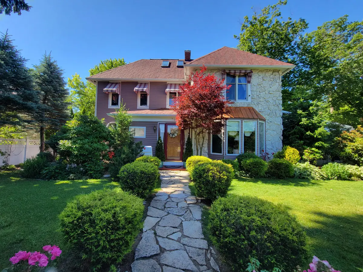 702 Indiana Avenue, Valparaiso, IN 46383 - #1