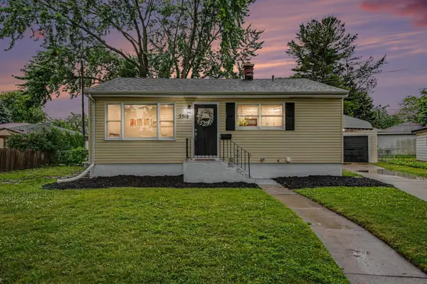 3318 North Drive, Highland, IN 46322