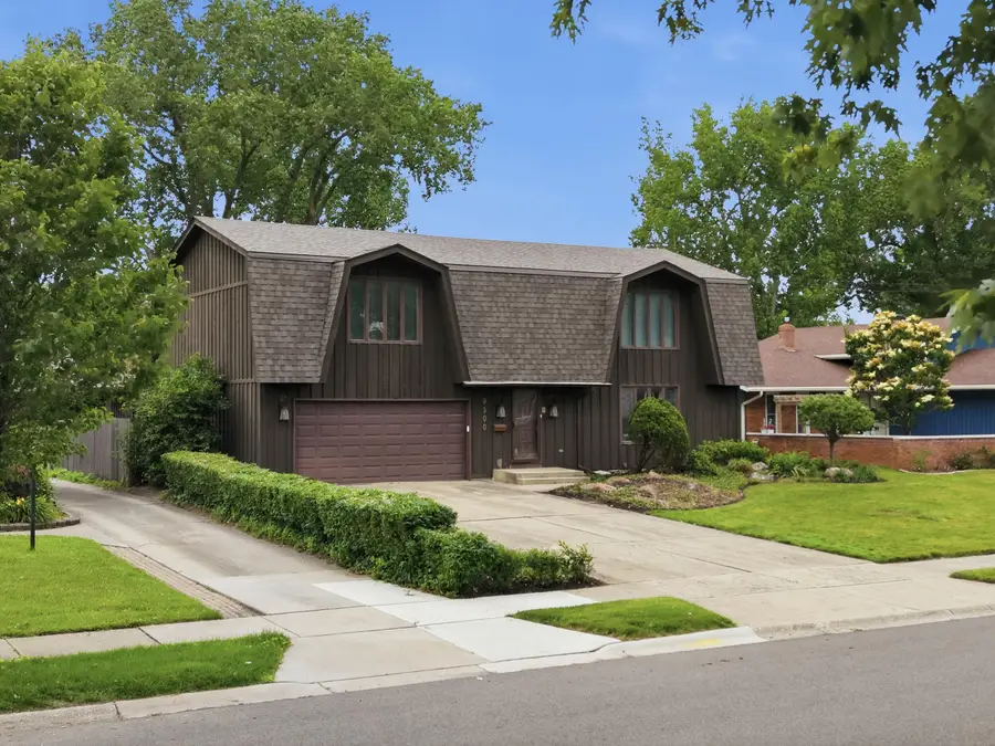 9300 Chestnut Lane, Munster, IN 46321 - #2