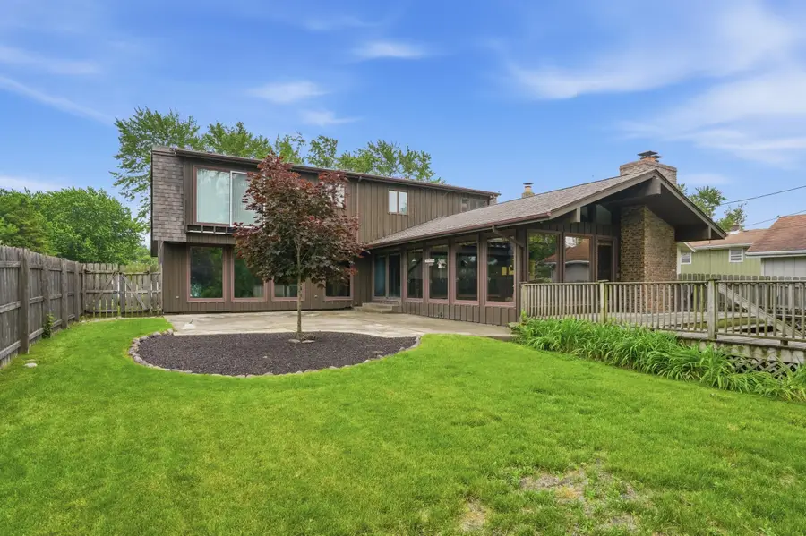 9300 Chestnut Lane, Munster, IN 46321 - #3