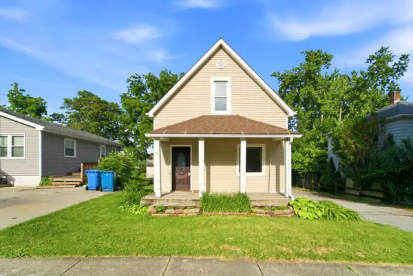 302 N West, Crown Point, IN 46307