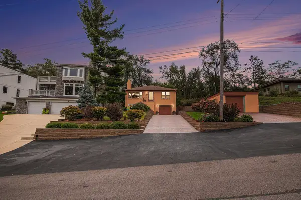101 Shore Drive, Portage, IN 46368
