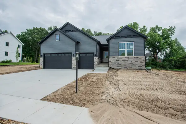 1455 Winding Brook Drive, Valparaiso, IN 46385