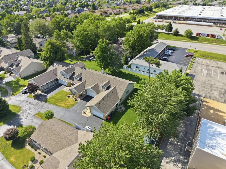 2267 Whispering Oaks Court, Highland, IN 46322 - #2